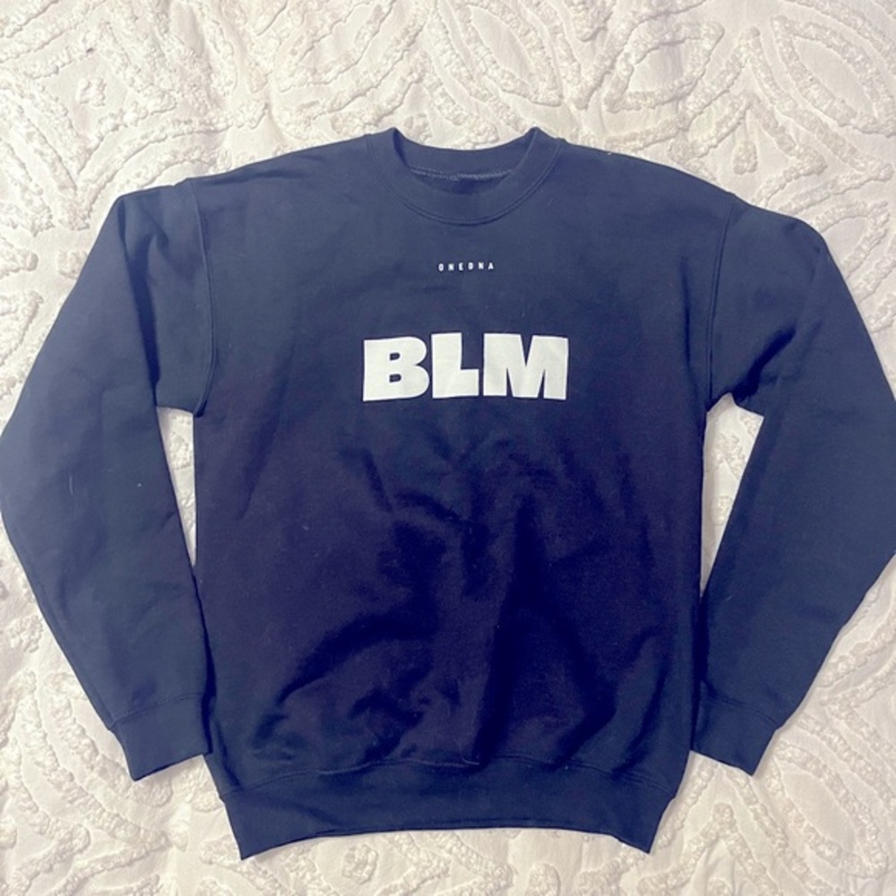 Onedna BLM Unisex Pullover Crewneck Sweatshirt NWOT